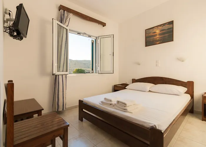 Joanna Daire Mikri Vigla